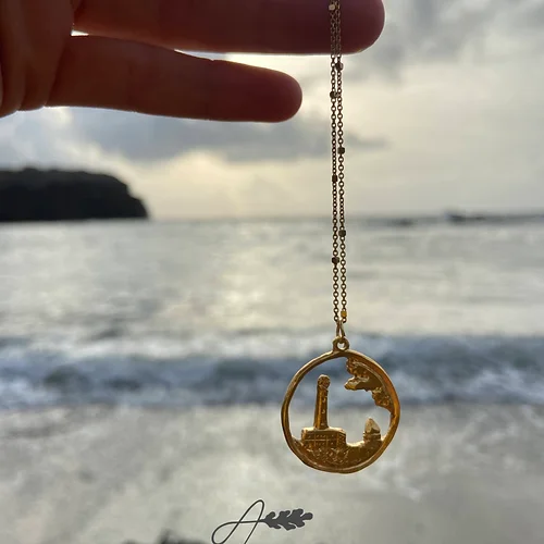 Medalla Pequeña Faro Oro