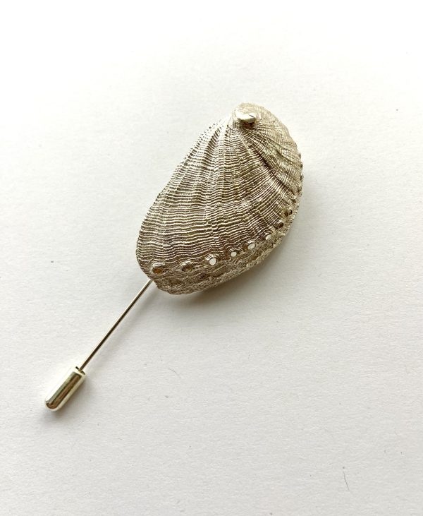 Alfiler de Oreja de mar en plata. - Imagen 2